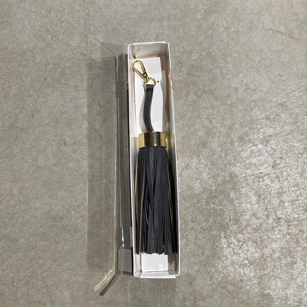Accessory keychain bag charm mobile power source chic battery NIB
